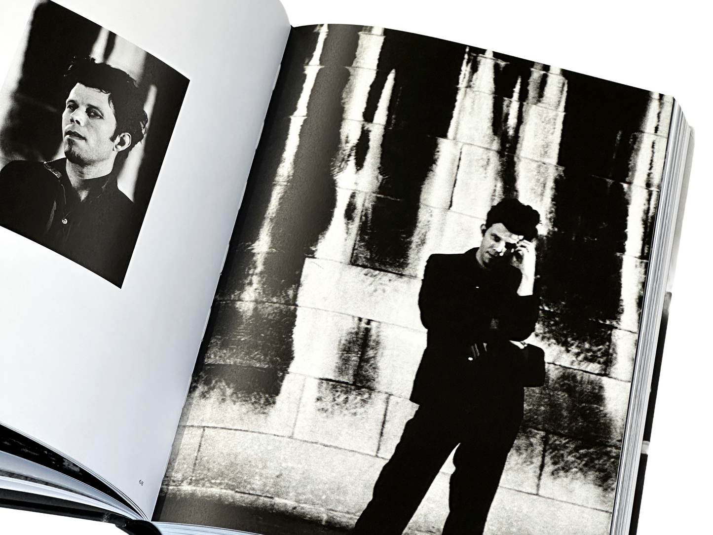 Tom Waits (Waits-Corbijn 77-11 2025) Book